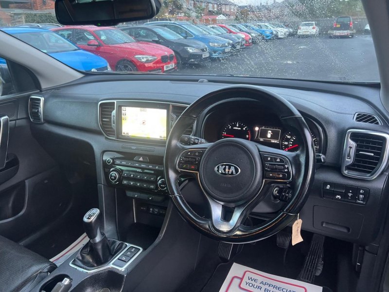 KIA SPORTAGE