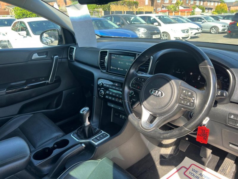 KIA SPORTAGE