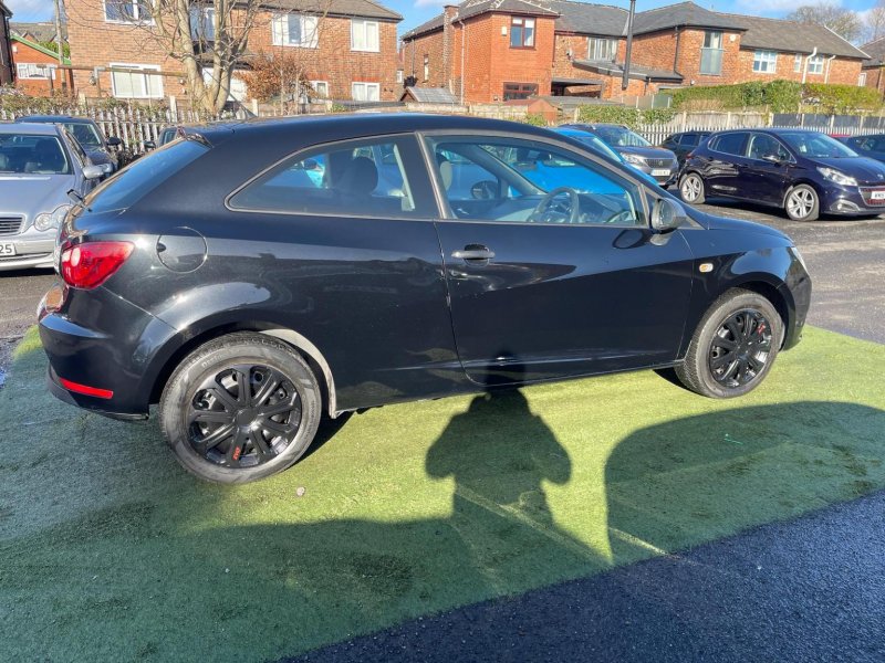 SEAT IBIZA