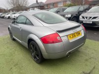 AUDI TT