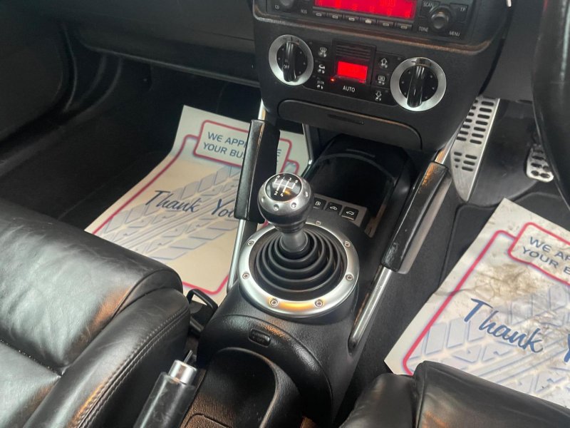 AUDI TT
