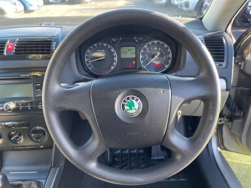 SKODA OCTAVIA