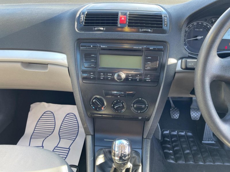 SKODA OCTAVIA