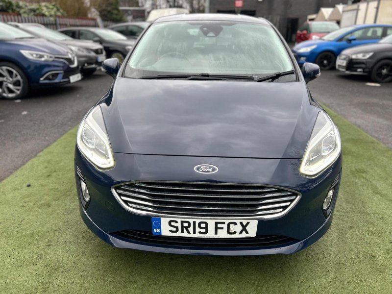 FORD FIESTA