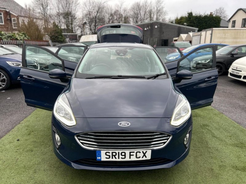 FORD FIESTA