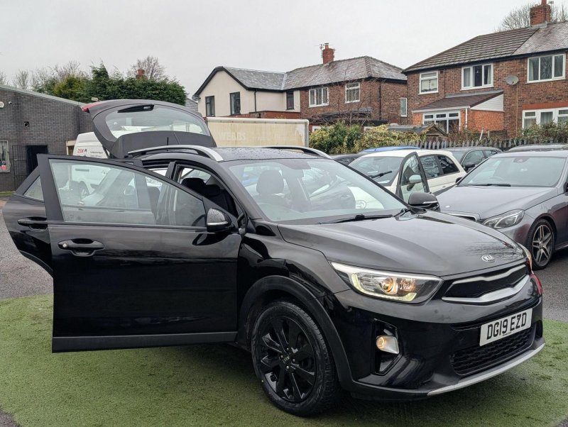 KIA STONIC