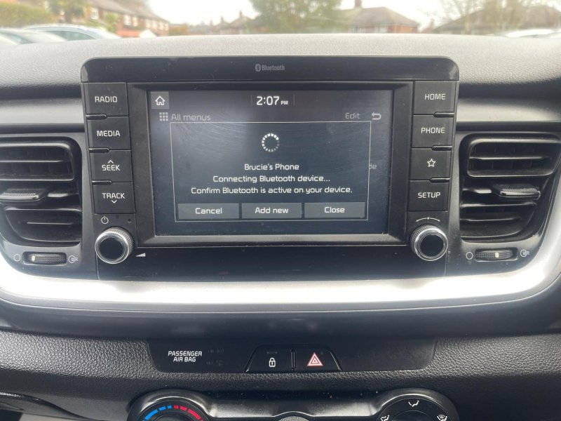 KIA STONIC