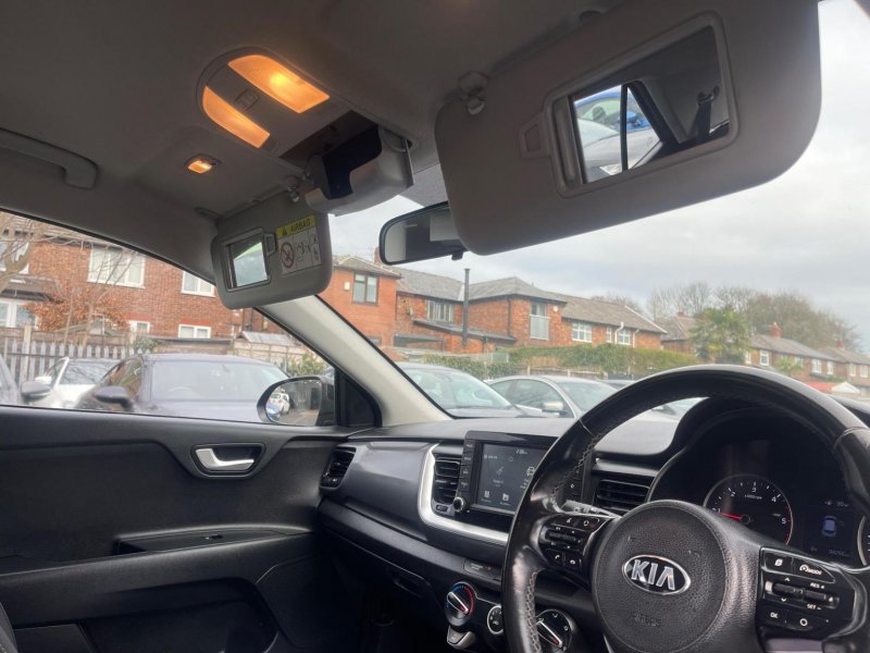 KIA STONIC