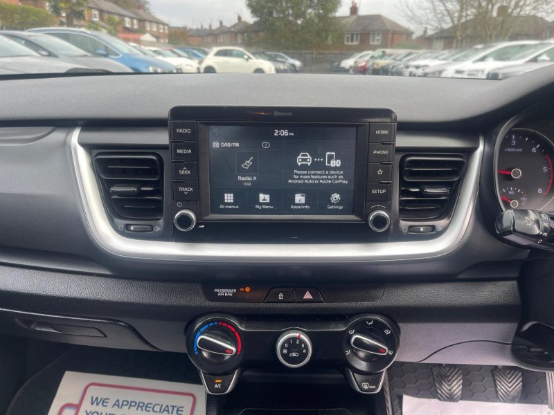 KIA STONIC