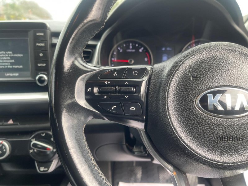 KIA STONIC
