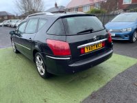 PEUGEOT 407