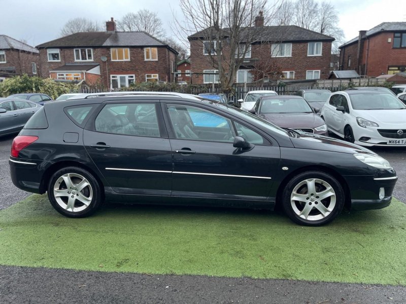 PEUGEOT 407