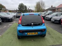 PEUGEOT 107