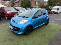 PEUGEOT 107