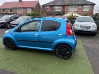 PEUGEOT 107