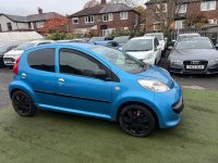 PEUGEOT 107