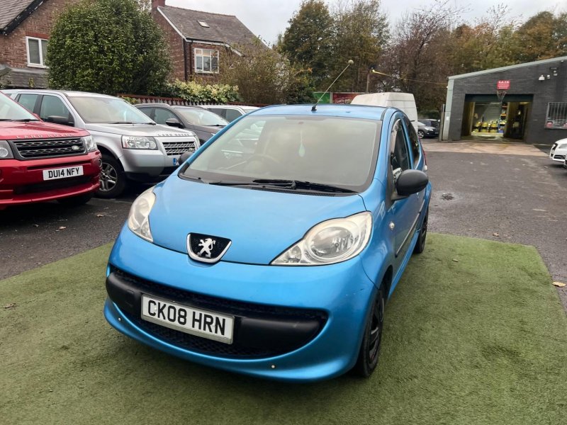 PEUGEOT 107
