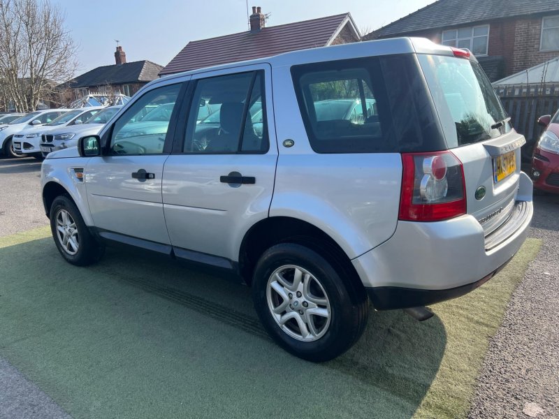 LAND ROVER FREELANDER 2