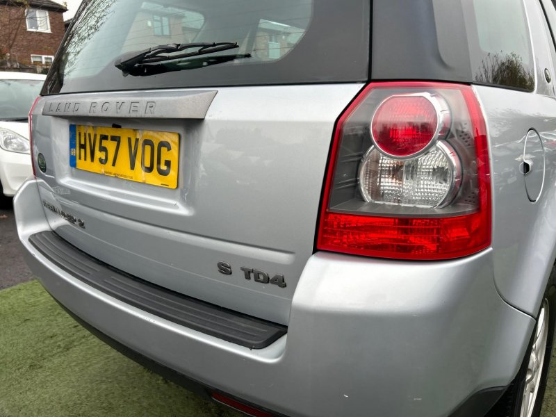 LAND ROVER FREELANDER 2