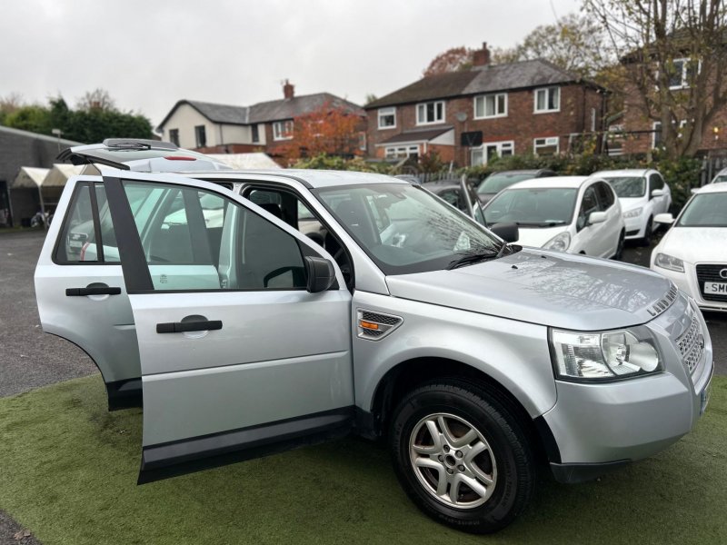 LAND ROVER FREELANDER 2