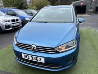 VOLKSWAGEN GOLF SV
