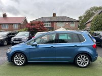 VOLKSWAGEN GOLF SV