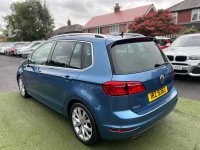 VOLKSWAGEN GOLF SV
