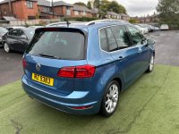 VOLKSWAGEN GOLF SV