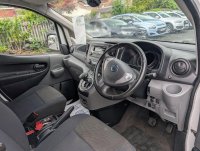 NISSAN E-NV200