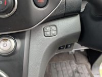 NISSAN E-NV200
