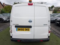 NISSAN E-NV200