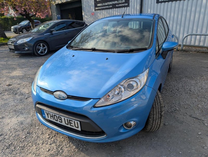 FORD FIESTA