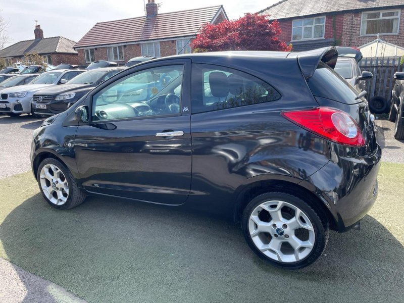 FORD KA