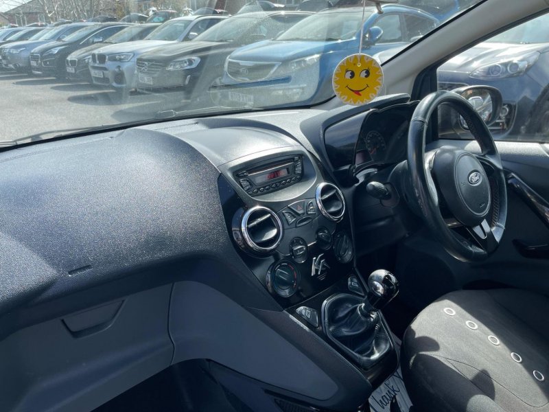 FORD KA