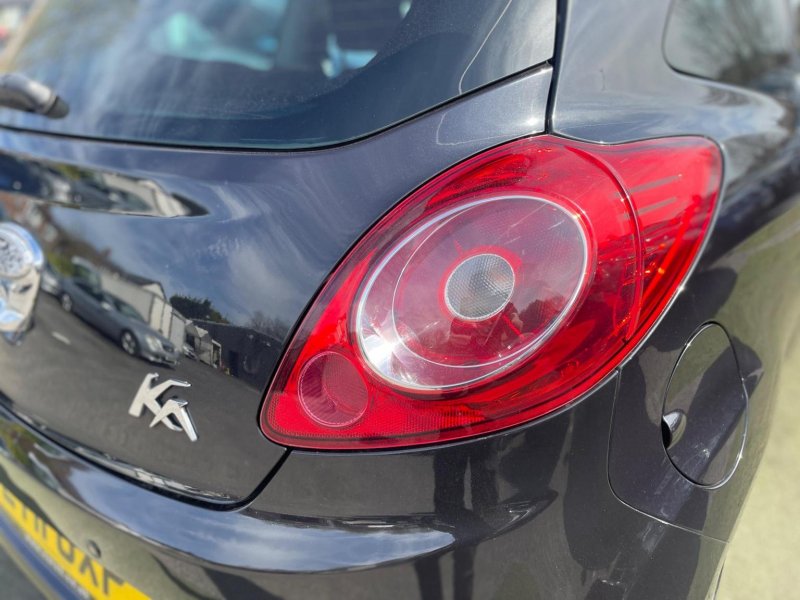 FORD KA