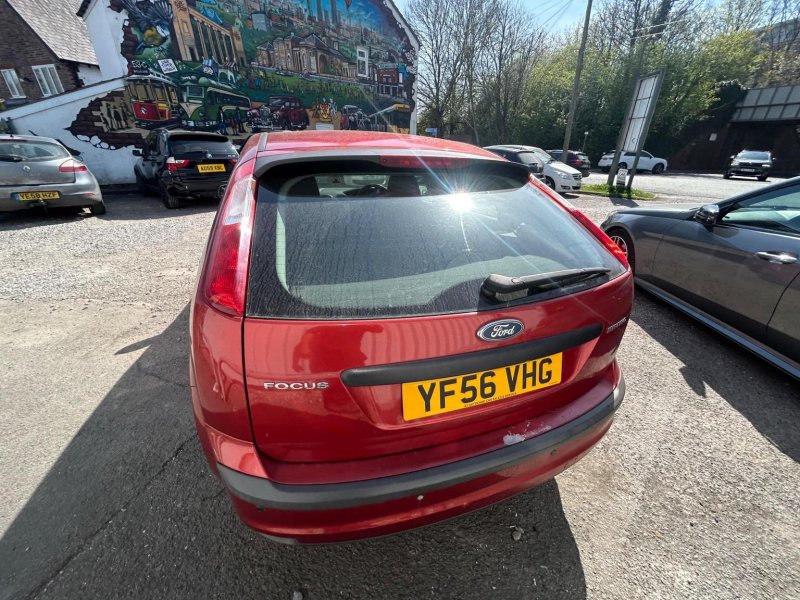 FORD FOCUS