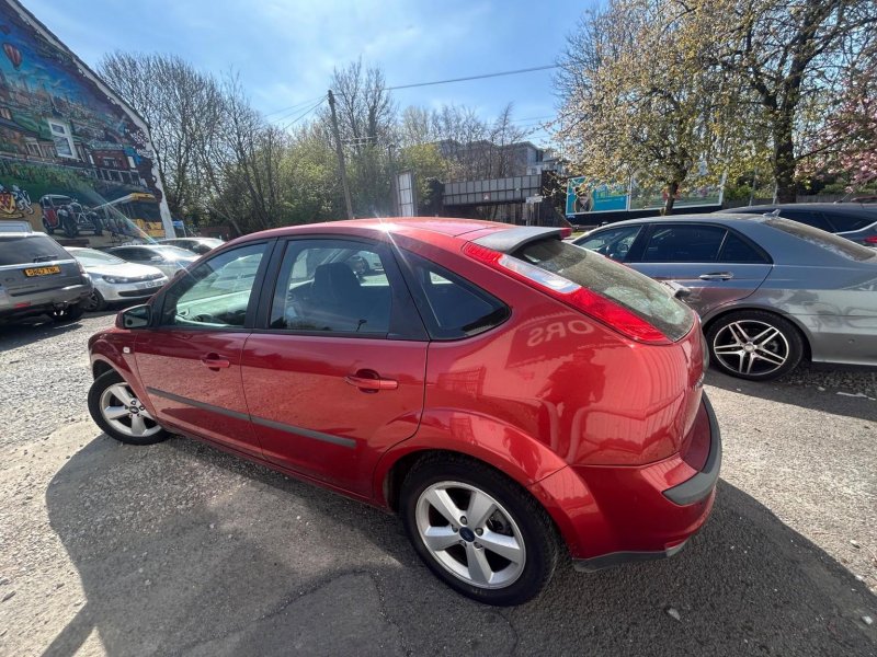 FORD FOCUS