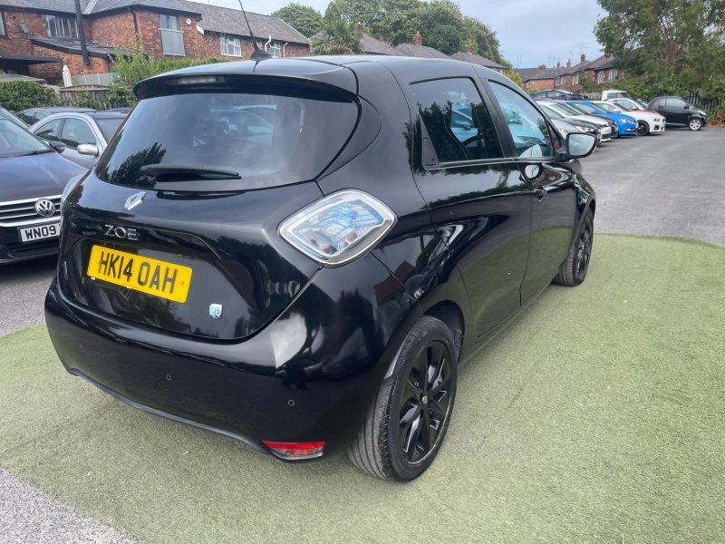 RENAULT ZOE