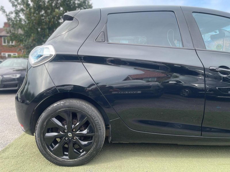 RENAULT ZOE