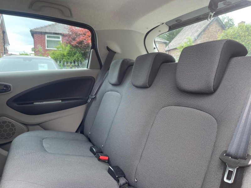 RENAULT ZOE